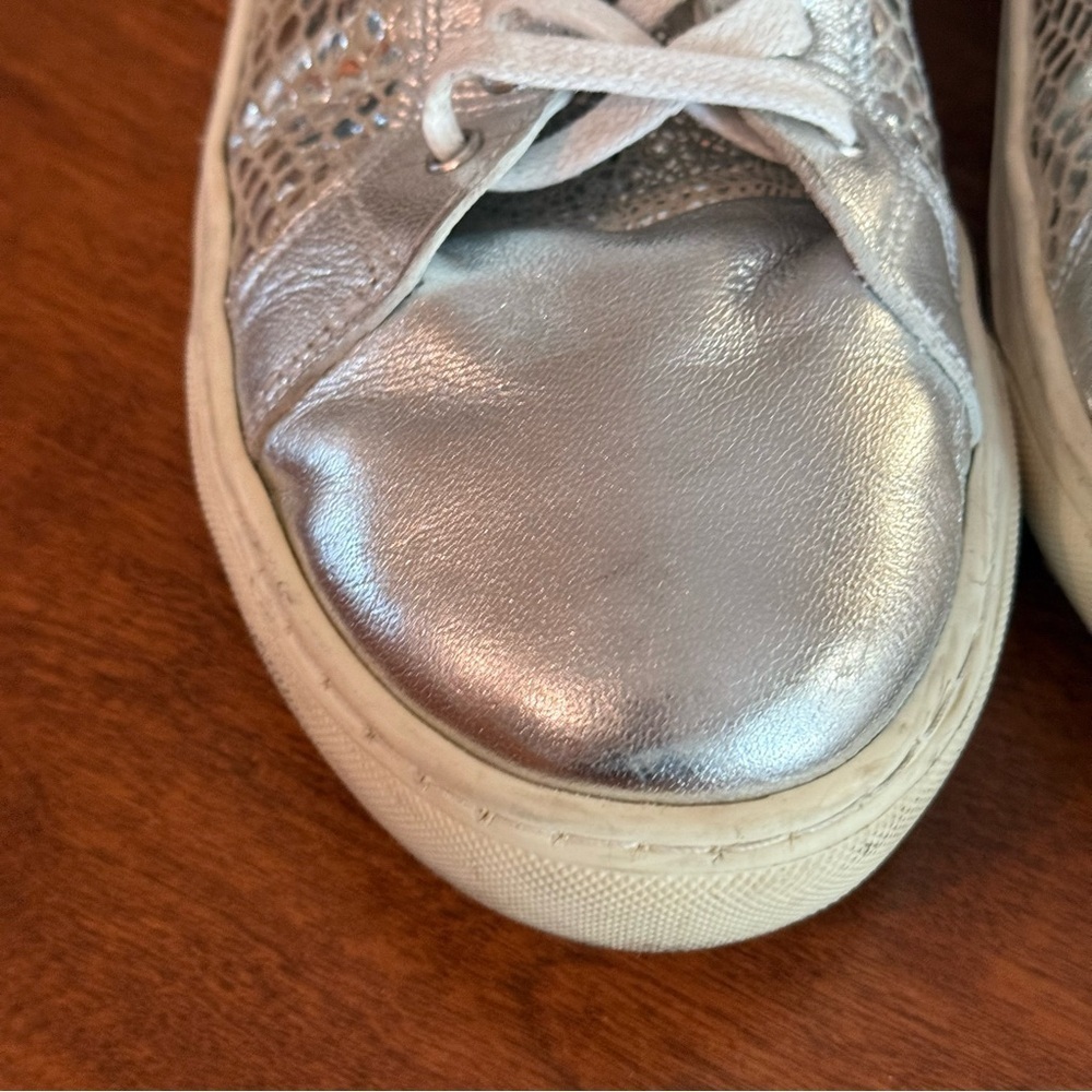 Lasocki Elegant Silver Women's Sneakers size 10 - Picture 4 of 8
